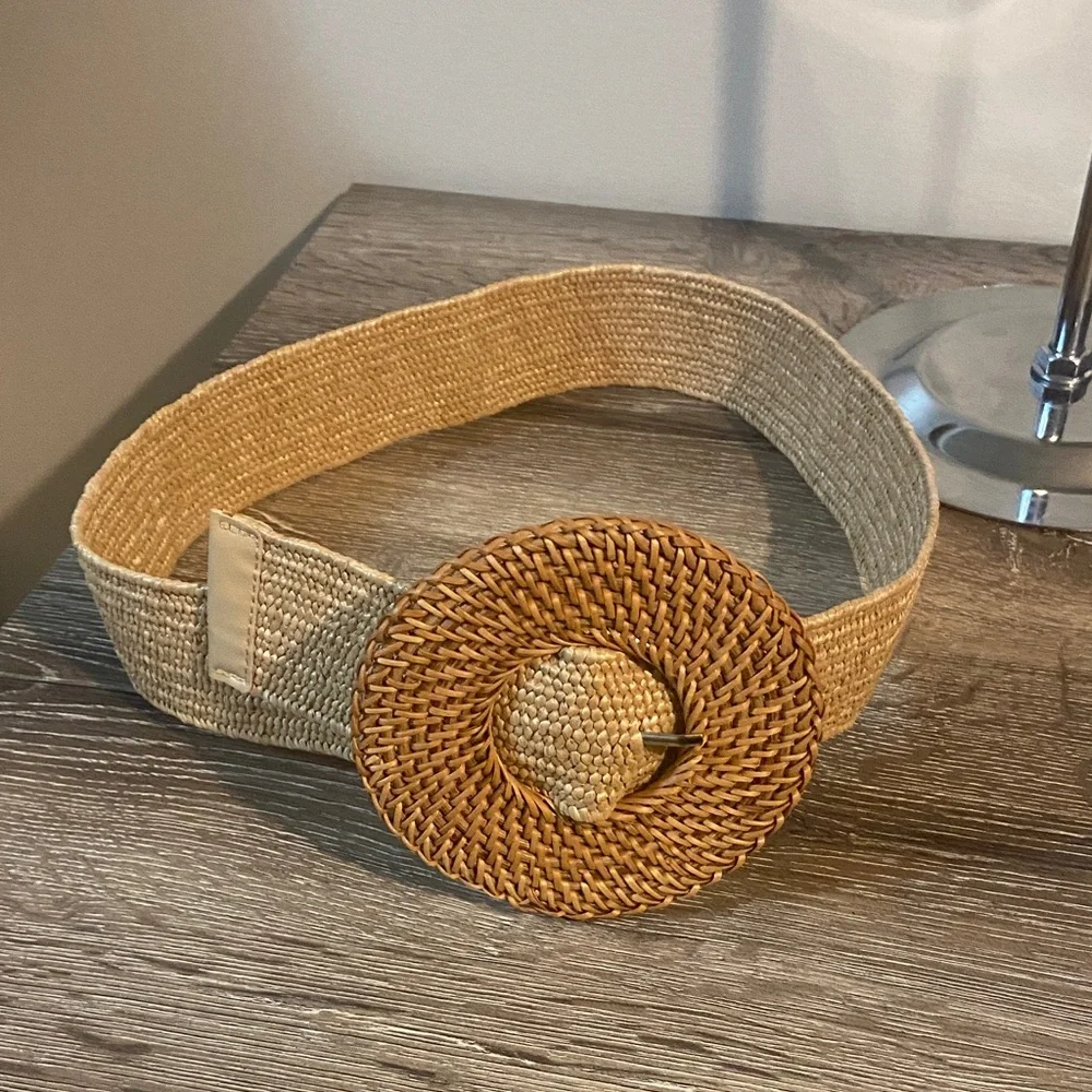 Walker & Wade Woven & Round Rattan Buckle Bali Belt Tan Fits to 38” Waist FINAL - Picture 4 of 5